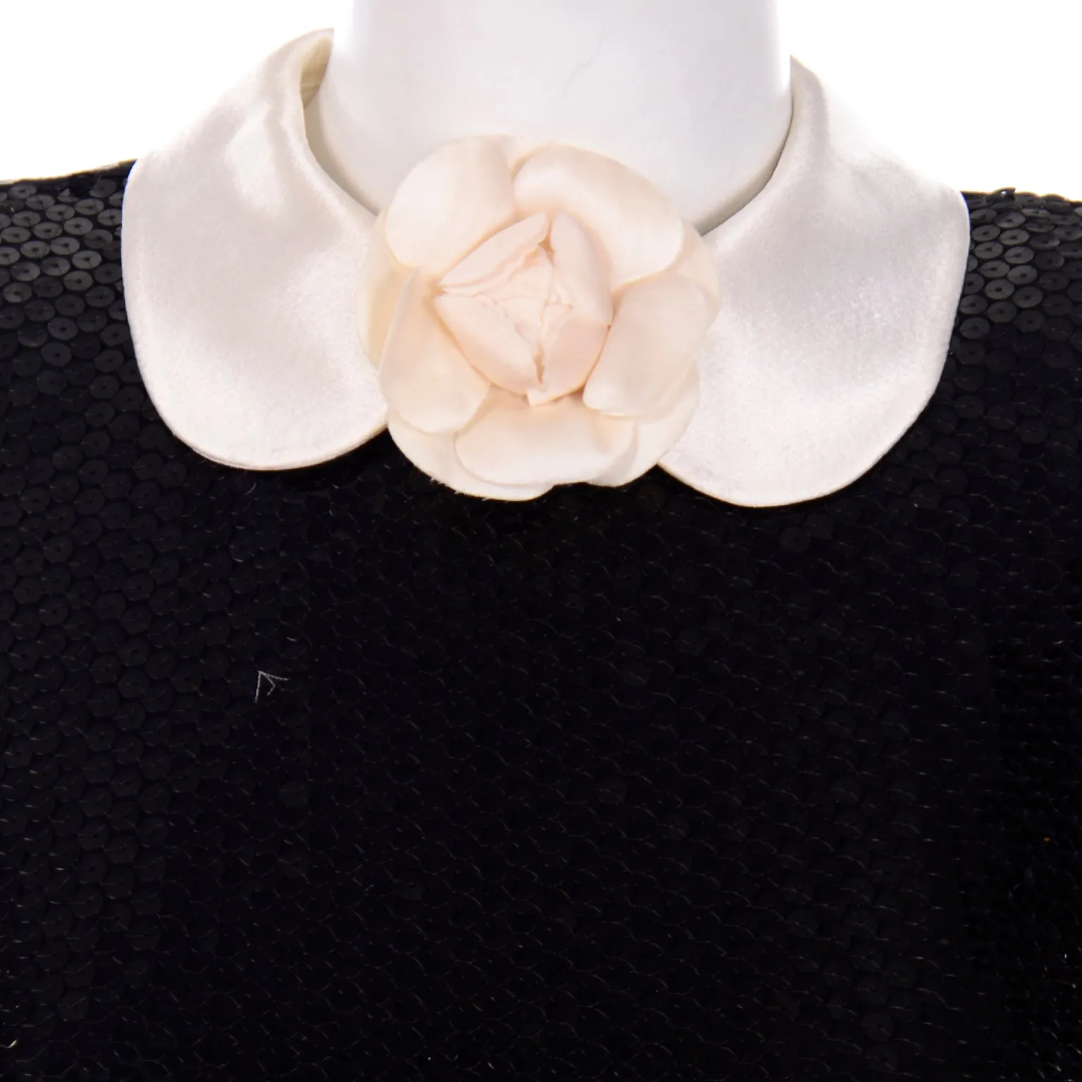 Albert Nipon Vintage Black Sequin Dress w Removable Ivory Collar & Cuffs