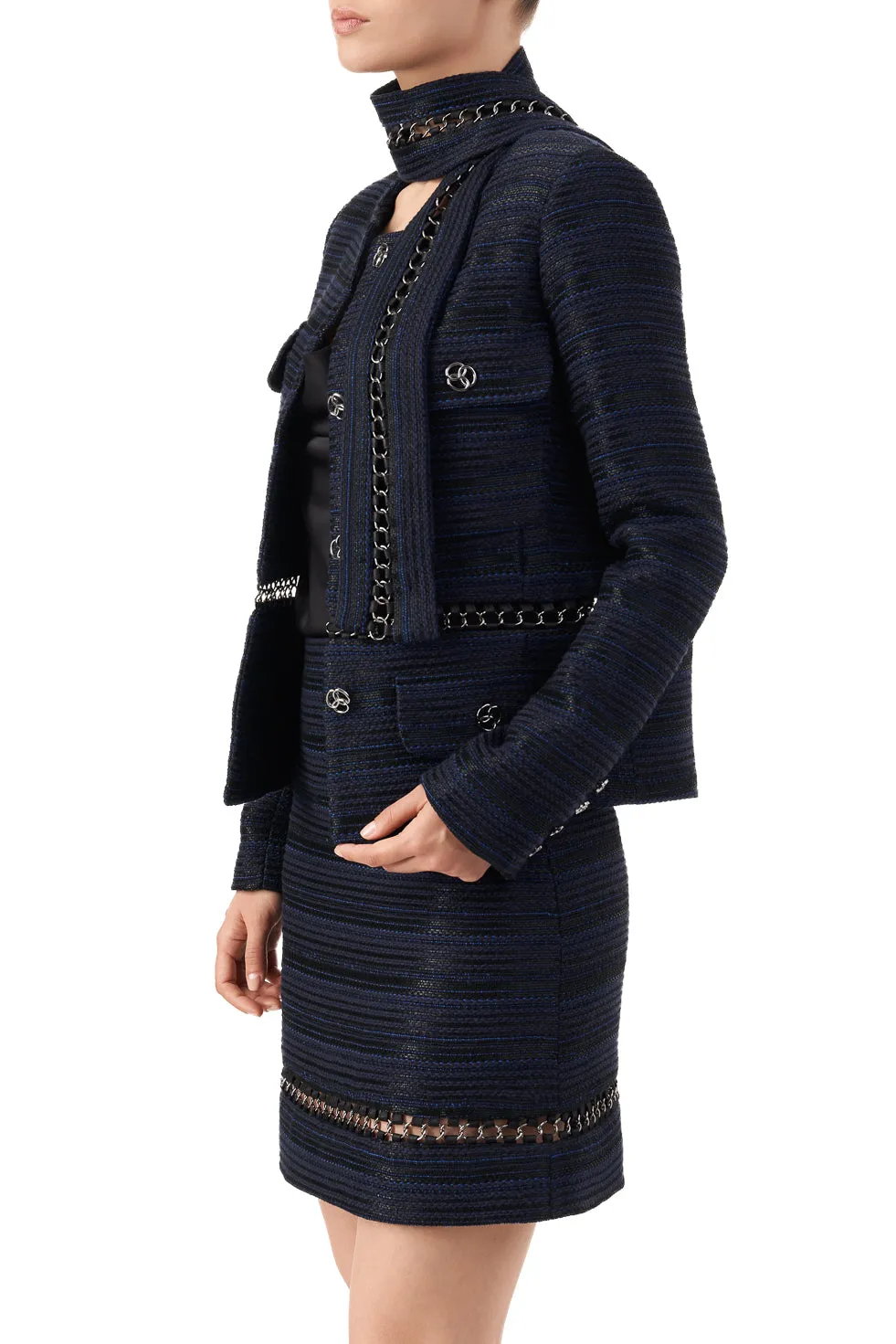 Gwen chain embroidered shawl detailed long sleeve blazer