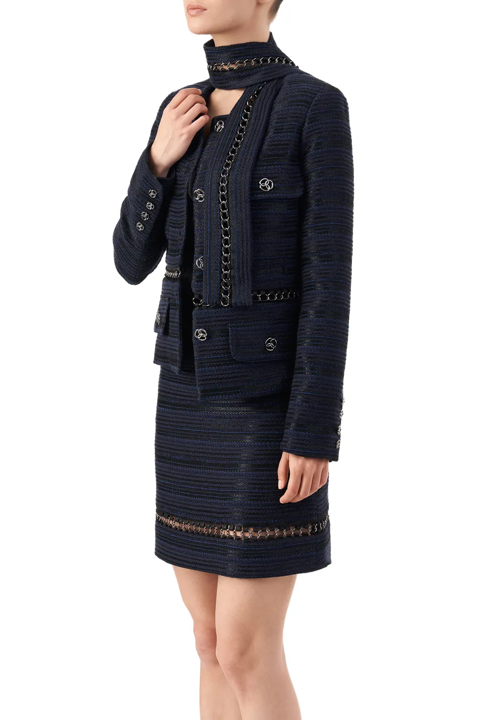 Gwen chain embroidered shawl detailed long sleeve blazer