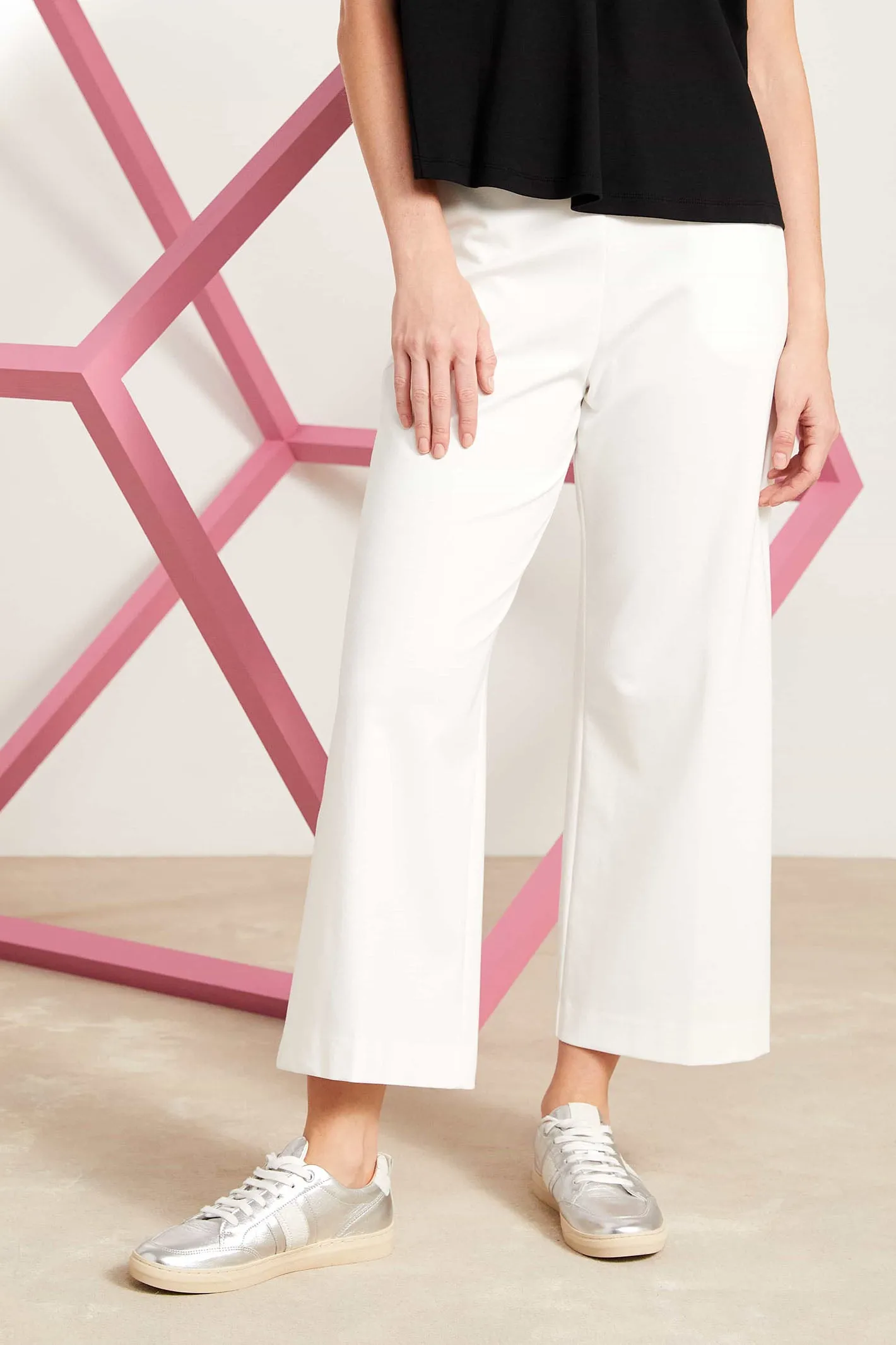 Naya Wide Leg Cream Pull On Trousers NAS25239 12