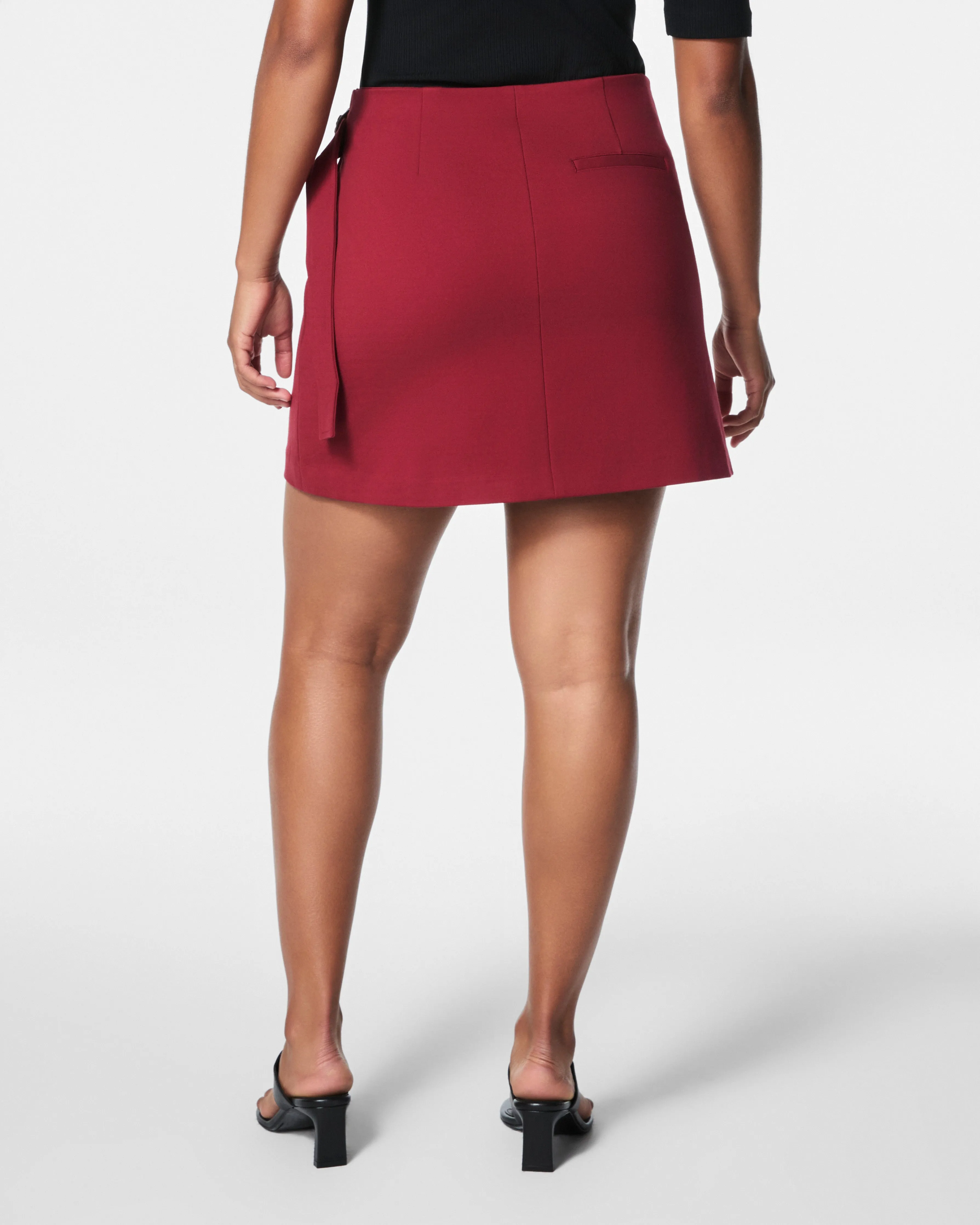 SPANXsmooth™ Ponte Wrap Mini Skort